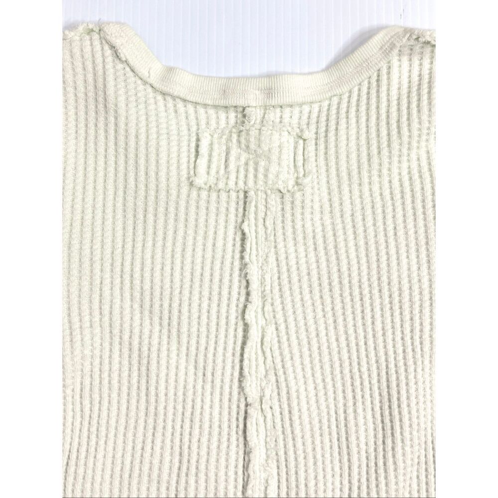 Free People Lucky Locket Thermal Tee Ivory Heart Graphic Thumbhole Small - Picture 12 of 16